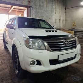  Toyota Hilux 2014 , 2150000 , 