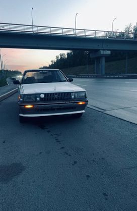  Toyota Crown 1989 , 250000 , 