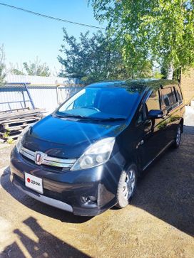    Toyota Isis 2013 , 1200000 , 