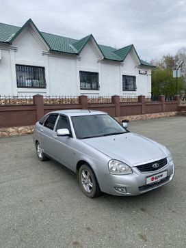    2011 , 500000 , 