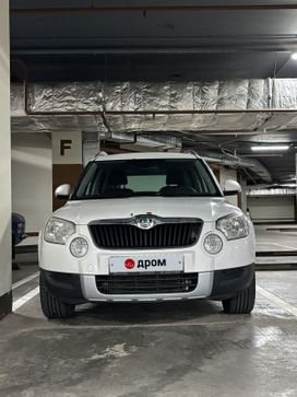 SUV   Skoda Yeti 2013 , 900000 , 