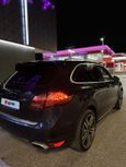 SUV   Porsche Cayenne 2012 , 3100000 , 