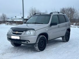SUV   Chevrolet Niva 2015 , 675000 , 