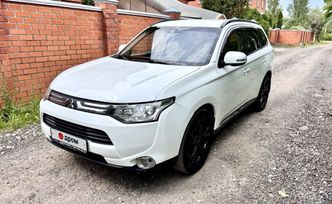 SUV   Mitsubishi Outlander 2013 , 895000 , -