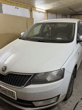  Skoda Rapid 2015 , 700000 , -