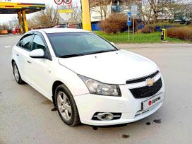 Chevrolet Cruze 2012 , 900000 , --