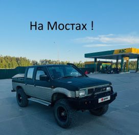  Nissan Datsun 1990 , 800000 , 