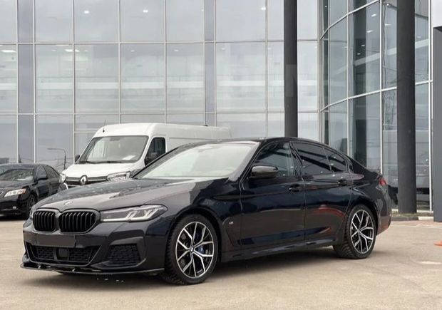  BMW 5-Series 2021 , 6750000 , 