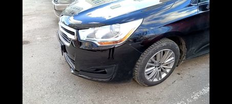  Citroen C4 2013 , 900000 , 