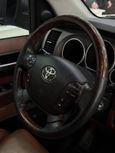 SUV   Toyota Sequoia 2010 , 4590000 , 
