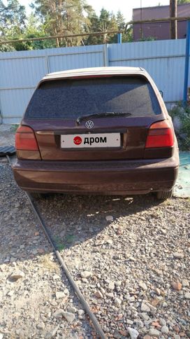  Volkswagen Golf 1996 , 400000 ,  