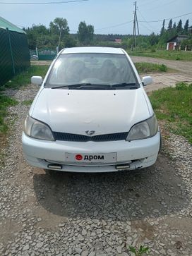  Toyota Platz 2000 , 245000 , 