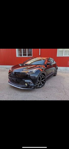 SUV   Toyota C-HR 2017 , 1900000 , -