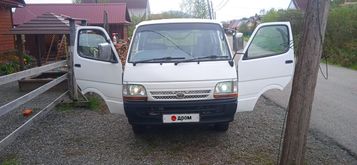 Горно-Алтайск Regius Ace, 2001 Горно-Алтайск Regius Ace, 2001