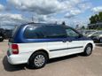    Kia Carnival 2004 , 330000 , -
