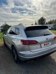 SUV   Volkswagen Touareg 2019 , 6200000 , 