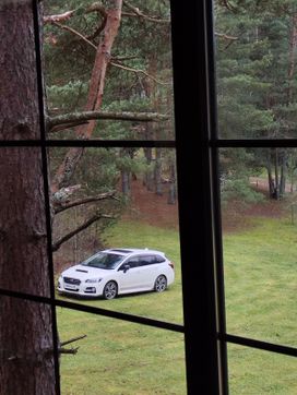  Subaru Levorg 2015 , 1750000 , 