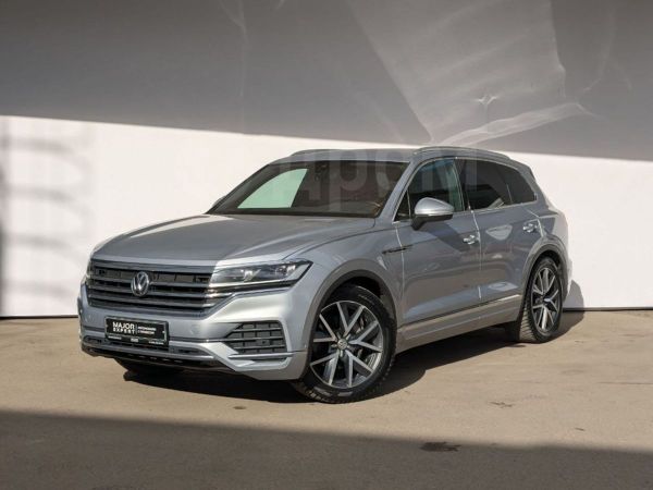 SUV   Volkswagen Touareg 2020 , 4235000 , 
