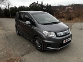    Honda Freed Spike 2011 , 800000 , 