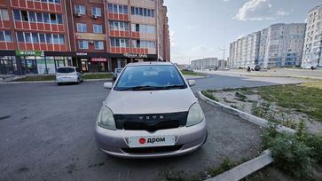  3  Toyota Vitz 2000 , 385000 , 