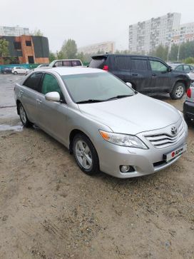  Toyota Camry 2010 , 2000000 , 