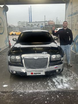  Chrysler 300 2005 , 600000 , 