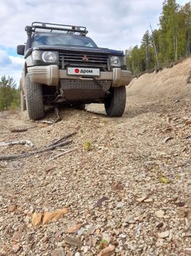 SUV   Mitsubishi Pajero 1997 , 950000 , 