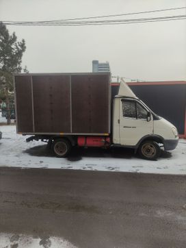    2747 2010 , 740000 , 