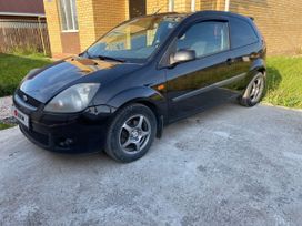  3  Ford Fiesta 2007 , 520000 , 