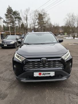 Москва Toyota RAV4, 2020
