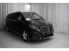    Mercedes-Benz V-Class 2025 , 22000000 , 