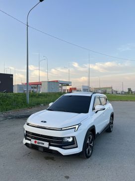 SUV    3 2023 , 1500000 , 