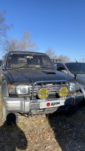 SUV   Mitsubishi Pajero 1992 , 550000 , --