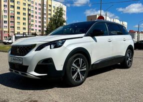 SUV   Peugeot 5008 2020 , 1624000 , 