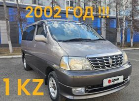    Toyota Grand Hiace 2002 , 1099000 , 