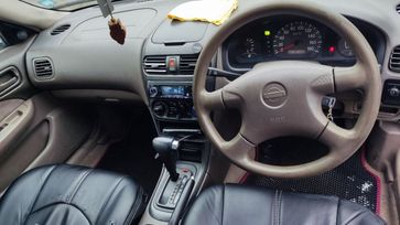  Nissan Sunny 1999 , 300000 , 