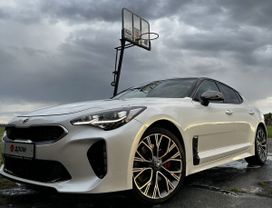  Kia Stinger 2018 , 2260000 , 