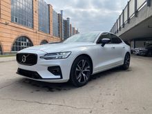  S60, 2020