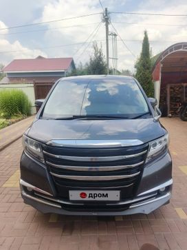    Toyota Alphard 2017 , 3400000 , 