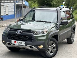 SUV      2021 , 920000 , 