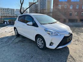  Toyota Vitz 2017 , 900000 , 