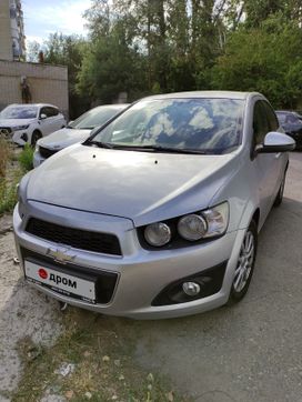  Chevrolet Aveo 2013 , 900000 , --