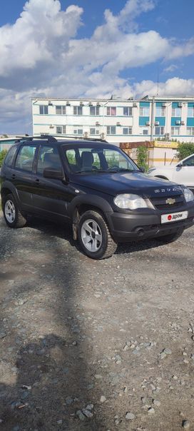 SUV   Chevrolet Niva 2020 , 800000 , 