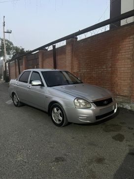    2010 , 290000 , 