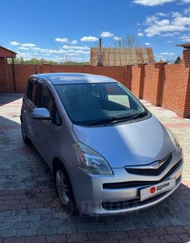  Toyota Ractis 2006 , 570000 , 