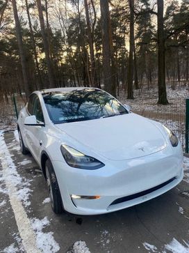 SUV   Tesla Model Y 2023 , 5500000 , 