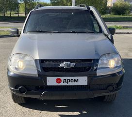 SUV   Chevrolet Niva 2017 , 750000 , 