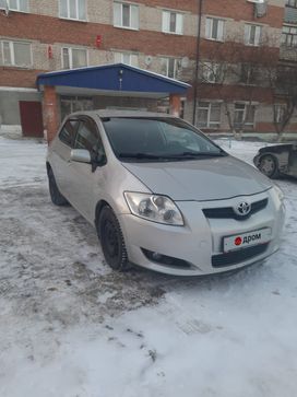  Toyota Auris 2008 , 900000 , 