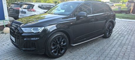 SUV   Audi Q7 2022 , 9350000 , 