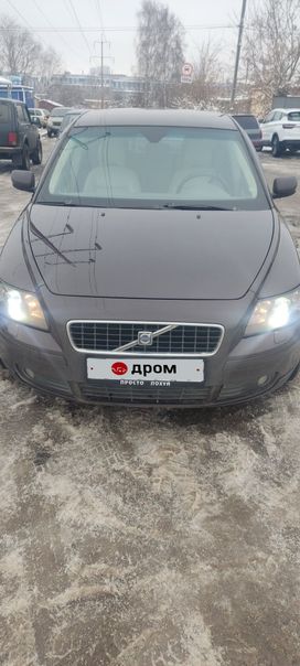  Volvo S40 2004 , 550000 , 